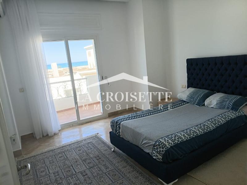 Un appartement S+3 meublé  vue sur mer à La Marsa